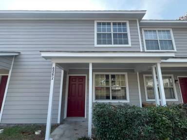 Main picture of 606 Legion Rd