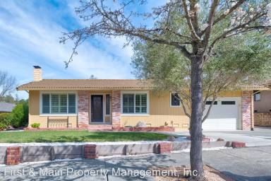 Main picture of 1038 Tamarisk Dr