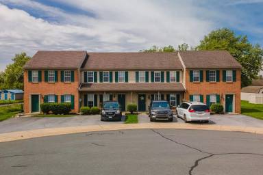 Main picture of 18 S Whisper Ln