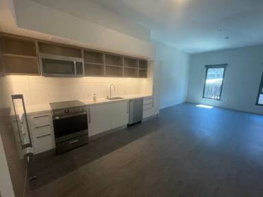 Main picture of 1555 Blake St