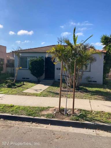 Main picture of 636 S 45th St