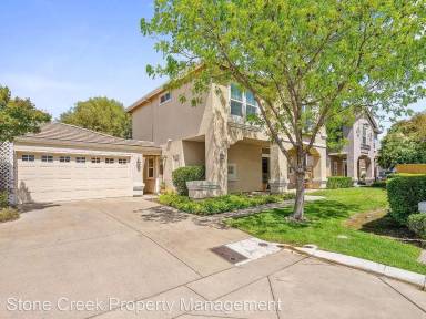 Main picture of 253 Marsalla Dr