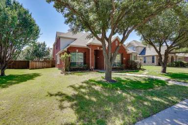 Main picture of 7657 Ravenhill Dr