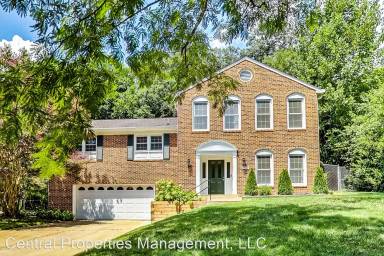Main picture of 7406 Calamo St