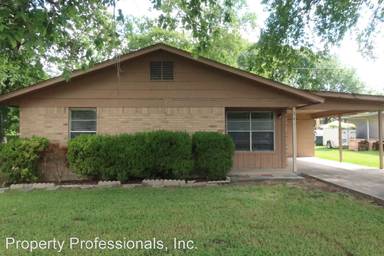 Main picture of 1750 Kuehler Ave