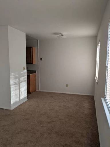 Main picture of 935 37th St