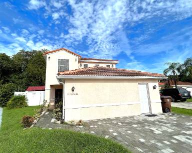 Main picture of 2338 Cordova Ct
