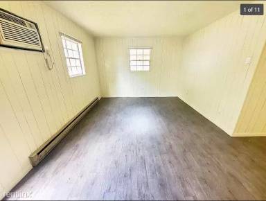 Main picture of 5001 Alan Dr