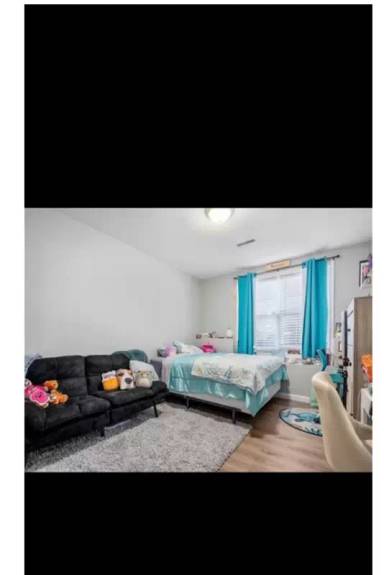 Main picture of 402 New River Rd