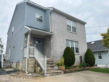 Main picture of 302 Atkins Ave