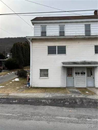 Main picture of 305 E Catawissa St
