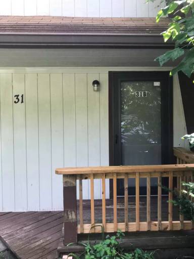 Main picture of 31 Maple Dr