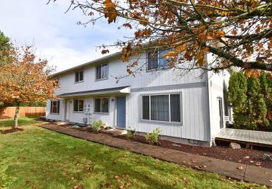 Main picture of 2435 16th Ave SE