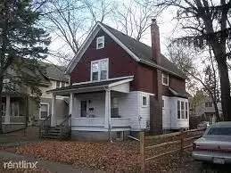 Main picture of 910-38 Dewey Ave