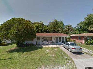Main picture of 305 Joyce St