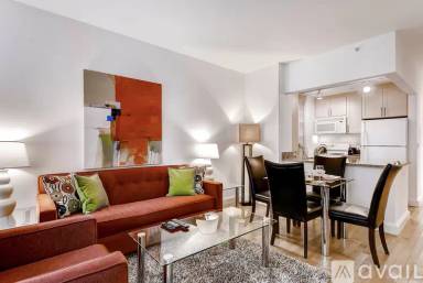 Main picture of 10 Hanover Square