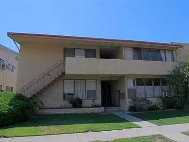 Main picture of 270 E Orlando Way