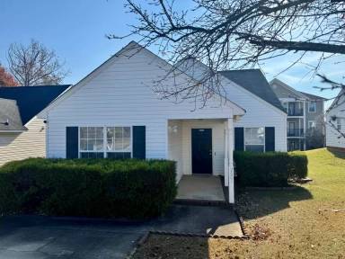 Main picture of 2601 Lilymount Dr