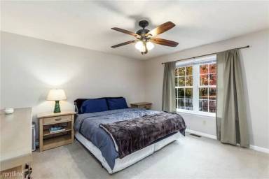 Main picture of 725 1/2 Bellwood Rd