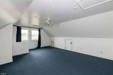 Main picture of 2220 20th St