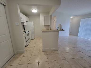 Main picture of 3822 Bay Club Circle