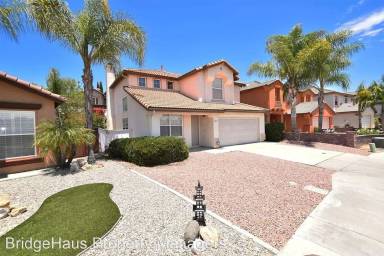 Main picture of 1075 Camino del Rey