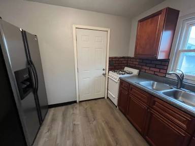 Main picture of 53 E Rosewood Dr