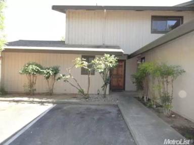 Main picture of 3401 Bermuda Ave