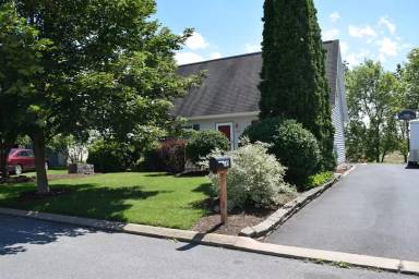 Main picture of 145 Arbor Bluff Dr