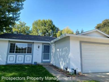 Main picture of 17425 Grand Prix Way