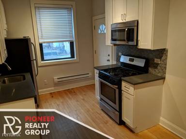 Main picture of 2317 N Rockwell St