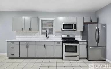 Main picture of 385 Amherst St