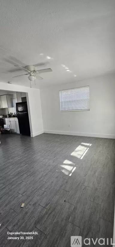 Main picture of 2443 Loma Linda St
