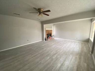 Main picture of 2910 Ute Ave