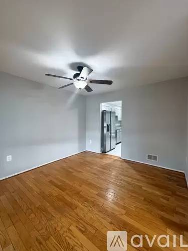 Main picture of 122 Drury Cir
