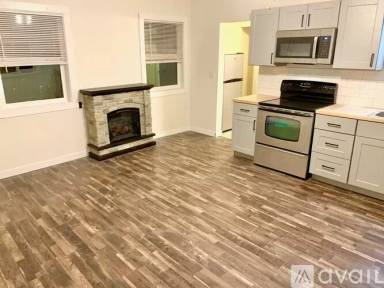 Main picture of 2640 Sumner Ave