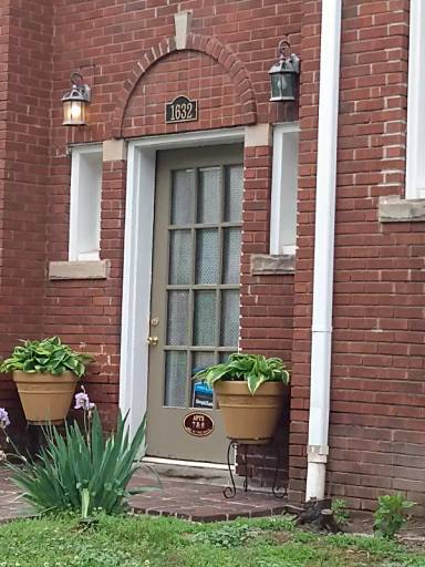 Main picture of 1632 Virginia St E