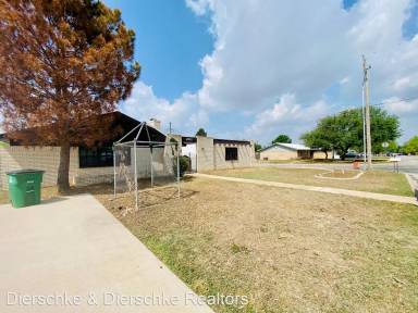 Main picture of 201 Norwood Dr