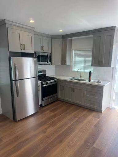 Main picture of 1160 Manhattan Beach Blvd