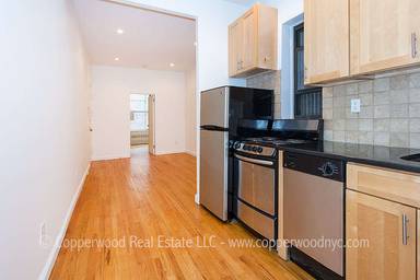 Main picture of 232 East 83rd St