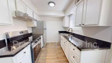 Main picture of 715 Mary St