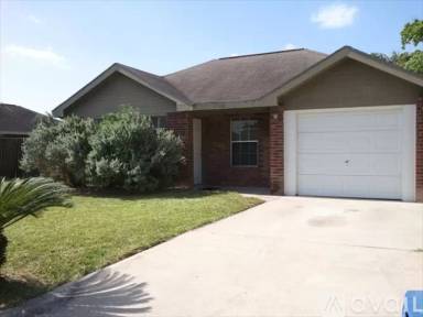 Main picture of 3708 Zinnia Ave