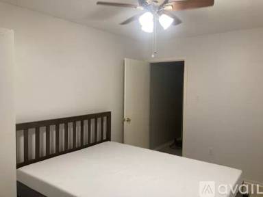 Main picture of 6006 Sanford Rd