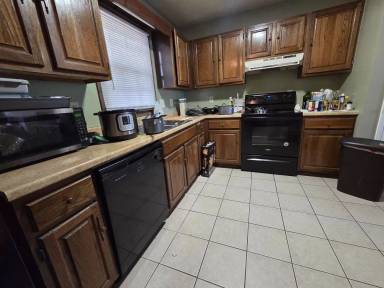 Main picture of 1905 S Milledge Ave