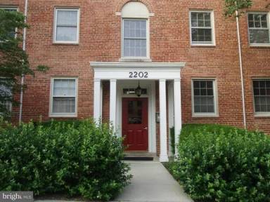 Main picture of 2214 Washington Ave