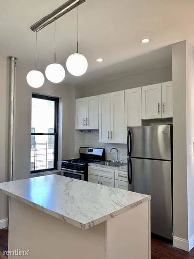 Main picture of 237 Sullivan Pl