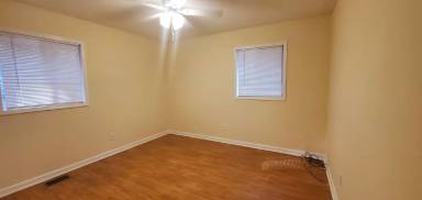 Main picture of 8089 Huntington Dr