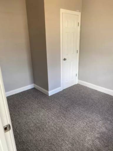 Main picture of 10600 S Prairie Ave
