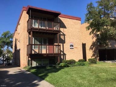 Main picture of 912 Oakland Ave