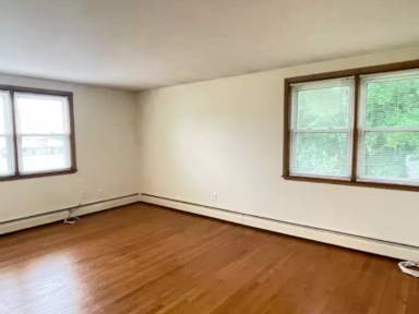 Main picture of 55 Kendall St